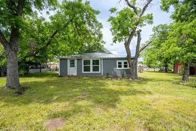 167 W Ross Street, Walnut Springs, TX 76690 - Photo 34