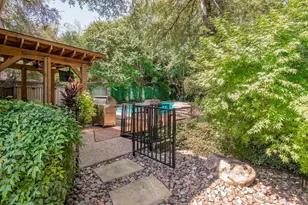 14913 Oaks N Dr, Addison, TX 75254 - Photo 36