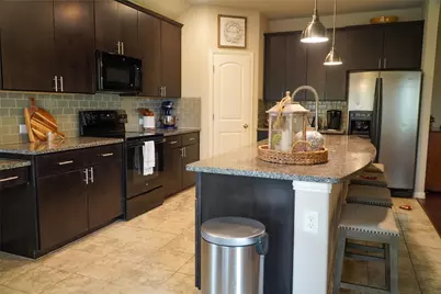 3105 Arbor View Drive, Burleson, TX 76028 - Photo 4