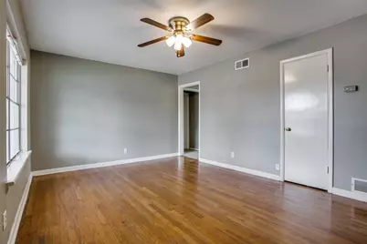 404 Valley Drive, Rockwall, TX 75087 - Photo 6