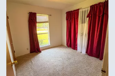 1829 S Center Street, Denison, TX 75021 - Photo 18
