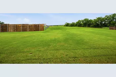 148 Lakeview Circle, Pilot Point, TX 76258 - Photo 34