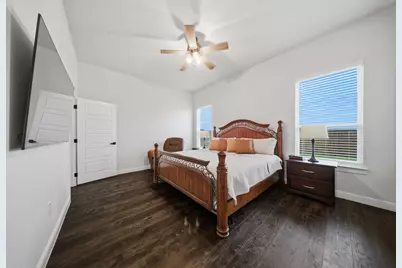 148 Lakeview Circle, Pilot Point, TX 76258 - Photo 16