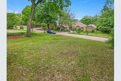 5101 Edgewater Drive, Rowlett, TX 75088 - Photo 12