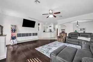 9453 Centennial Dr, Waco, TX 76708 - Photo 14