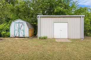 606 Nancy Dr, Glen Rose, TX 76043 - Photo 26