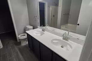 5702 Marietta Dr, Arlington, TX 76017 - Photo 34