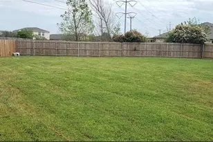 5702 Marietta Dr, Arlington, TX 76017 - Photo 2