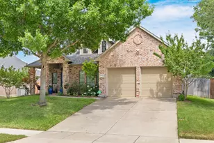 5752 Skinner Way, Grand Prairie, TX 75052 - Photo 1