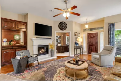 5752 Skinner Way, Grand Prairie, TX 75052 - Photo 8
