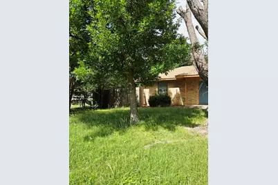 722 S Church Street, Pilot Point, TX 76258 - Photo 28