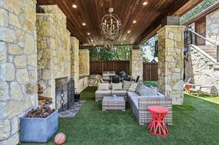 221 N Lucas Dr, Grapevine, TX 76051 - Photo 34