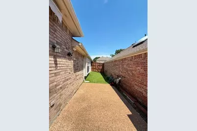 3021 Silver Springs Lane, Plano, TX 75025 - Photo 2