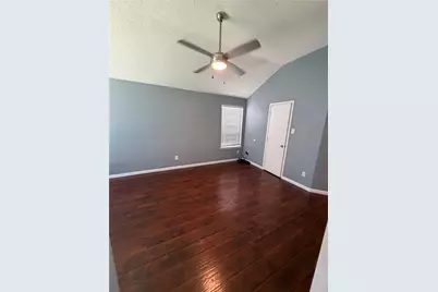1115 Chancellorsville Parkway, Grand Prairie, TX 75052 - Photo 6