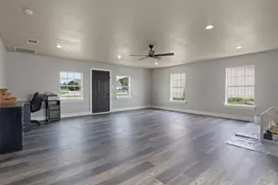 10486 Pheasant Run, Justin, TX 76247 - Photo 26