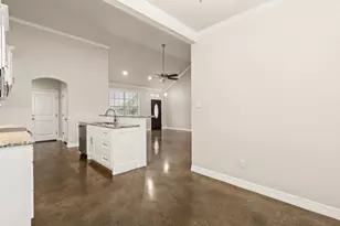 263 E Cougar Ln, China Spring, TX 76633 - Photo 18