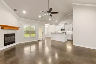 263 E Cougar Ln, China Spring, TX 76633 - Photo 8