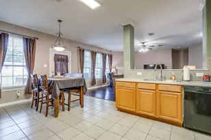 1607 Willow Ln, Cedar Hill, TX 75104 - Photo 10
