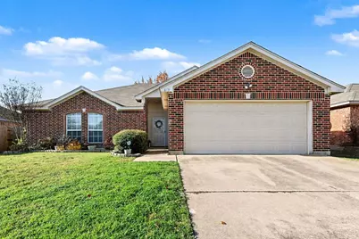 813 Wrentham Drive, Saginaw, TX 76179 - Photo 1