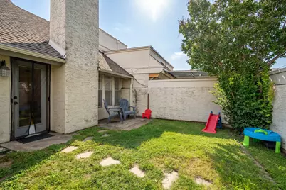 1859 Amber Lane, Carrollton, TX 75007 - Photo 38