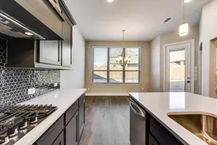 4044 Crowe Ln, McKinney, TX 75071 - Photo 6