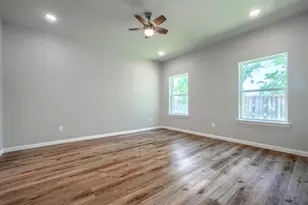 321 Fagg Dr, Lewisville, TX 75057 - Photo 18