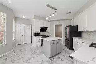 937 Parker Dr, Coppell, TX 75019 - Photo 6