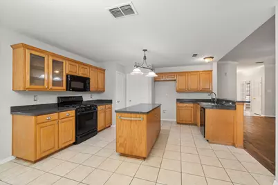 5605 Lasso Road, Arlington, TX 76017 - Photo 12