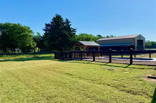 405 County Rd 1264, Whitesboro, TX 76273 - Photo 30