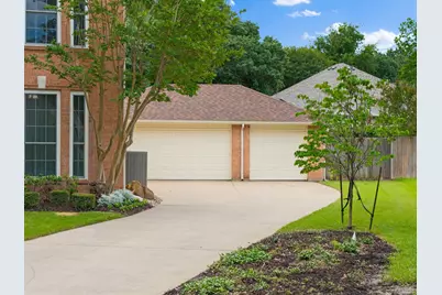 716 Mockingbird Court, Crowley, TX 76036 - Photo 6