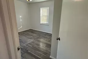 2529 Rutgers Dr, Irving, TX 75062 - Photo 8
