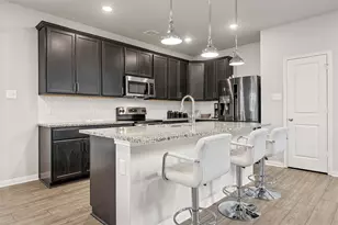1609 Elise Ave, Waco, TX 76706 - Photo 8