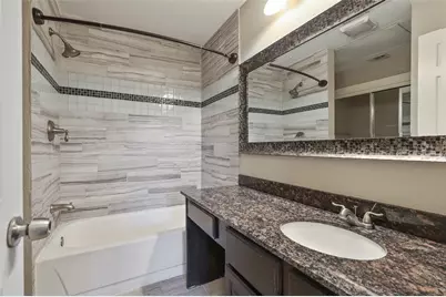 5757 E University Boulevard #22B, Dallas, TX 75206 - Photo 8