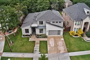 540 Oak Grove Ln, Coppell, TX 75019 - Photo 2