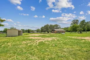 2762 W Hwy 199, Springtown, TX 76082 - Photo 32