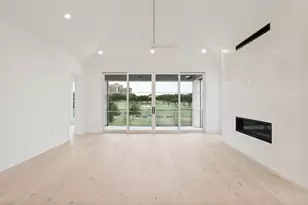 350 N O Connor Ridge Blvd, Irving, TX 75038 - Photo 6