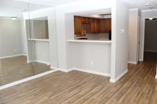 2300 Bamboo Dr, Arlington, TX 76006 - Photo 2