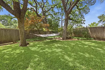 1902 Red Cypress Court, Arlington, TX 76012 - Photo 28