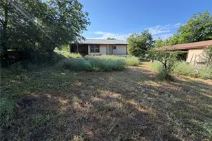 111 Four Feathers, Whitney, TX 76692 - Photo 14