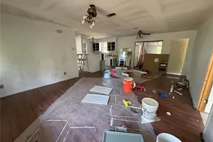 111 Four Feathers, Whitney, TX 76692 - Photo 2