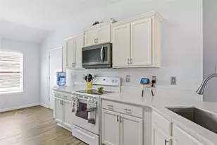 1838 Sierra Trail, Lancaster, TX 75146 - Photo 10