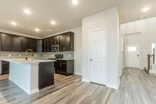 1208 Elise Ave, Waco, TX 76706 - Photo 8