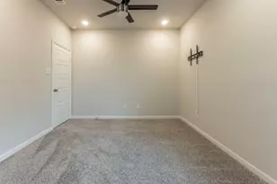 1208 Elise Ave, Waco, TX 76706 - Photo 18