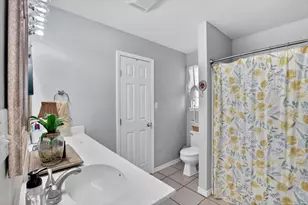 310 Vista Dr, Granbury, TX 76049 - Photo 24