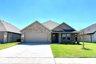 703 Moseley Ln, Greenville, TX 75402 - Photo 1