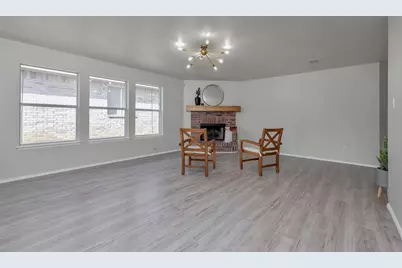 1037 Triple Crown Drive, Fort Worth, TX 76179 - Photo 8