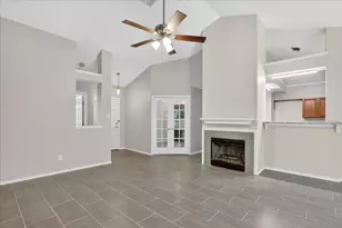 1225 Cir View Ct, Grapevine, TX 76051 - Photo 8