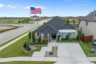 10632 Moss Cove Dr, Fort Worth, TX 76036 - Photo 2