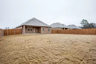 123 Lakeview Cir, Pilot Point, TX 76258 - Photo 34