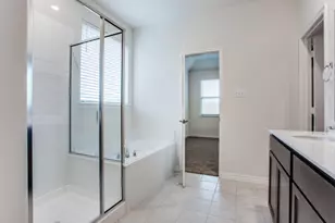 123 Lakeview Cir, Pilot Point, TX 76258 - Photo 24